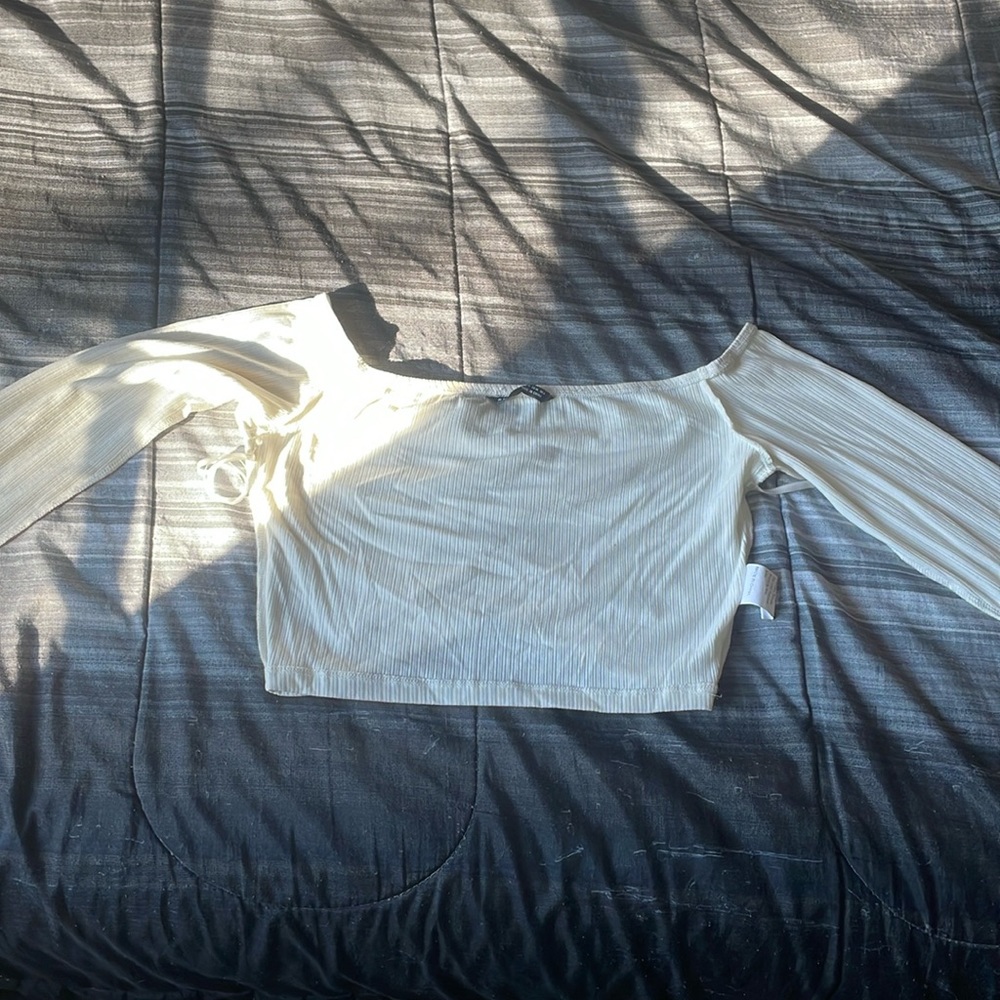 SHEIN Long sleeve crop top from SHEIN